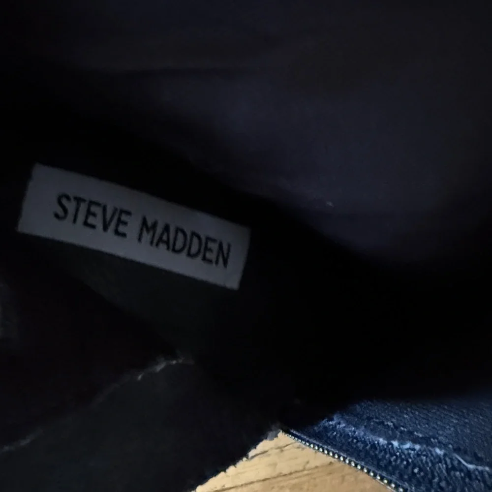 Steve Madden Black Platform Ankle Boots